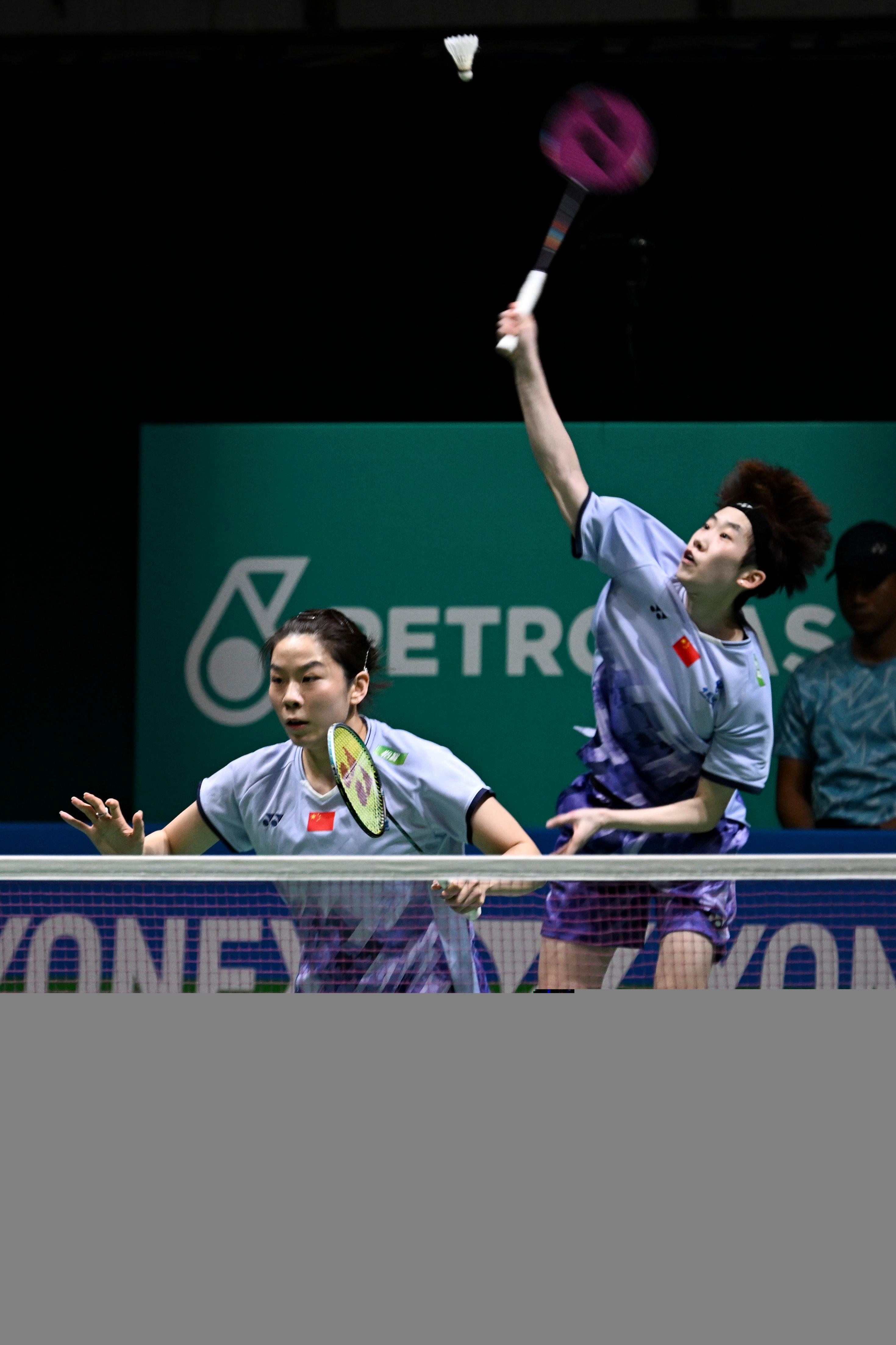 开云体育APP下载-马来西亚羽毛球队完胜中国羽毛球队,陶菲克爆发神勇的简单介绍