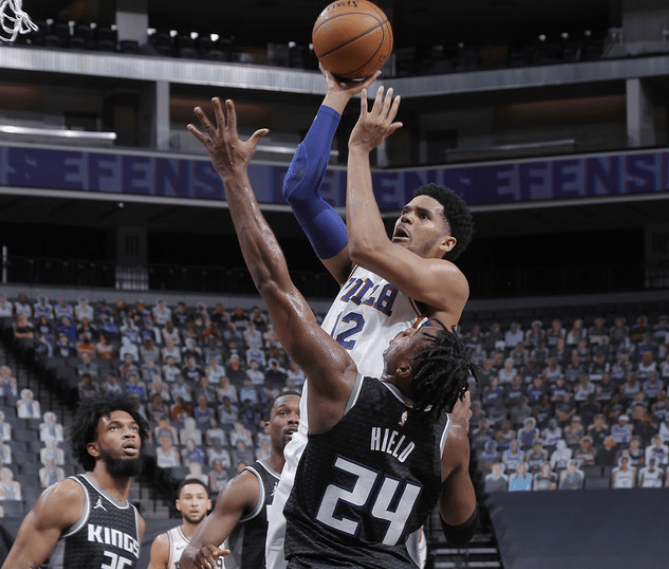 SHR逆转BLG，Scout三分雨点燃全场