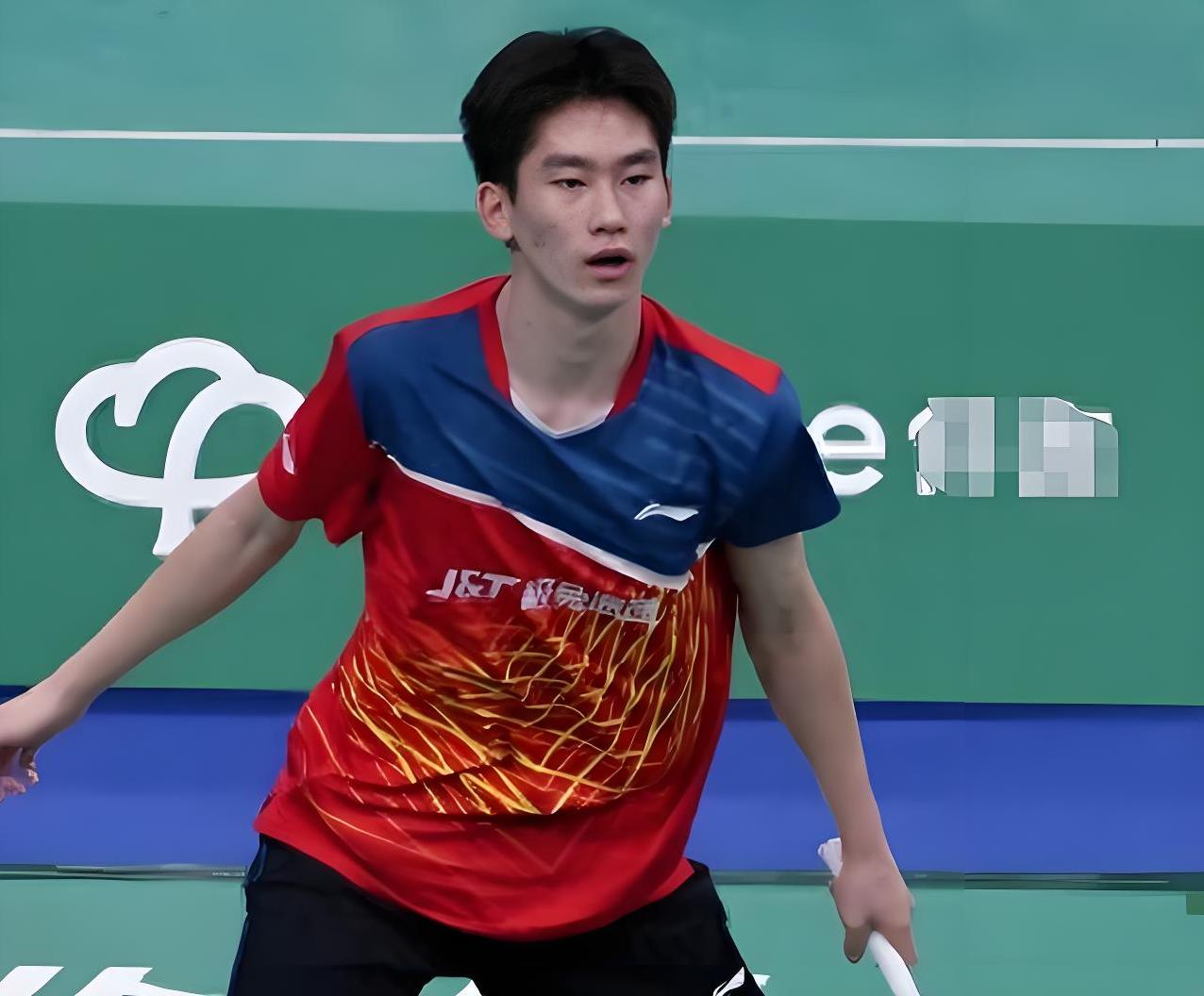 包含韩国羽毛球队轻取英格兰羽毛球队，林丹完成帽子戏法的词条