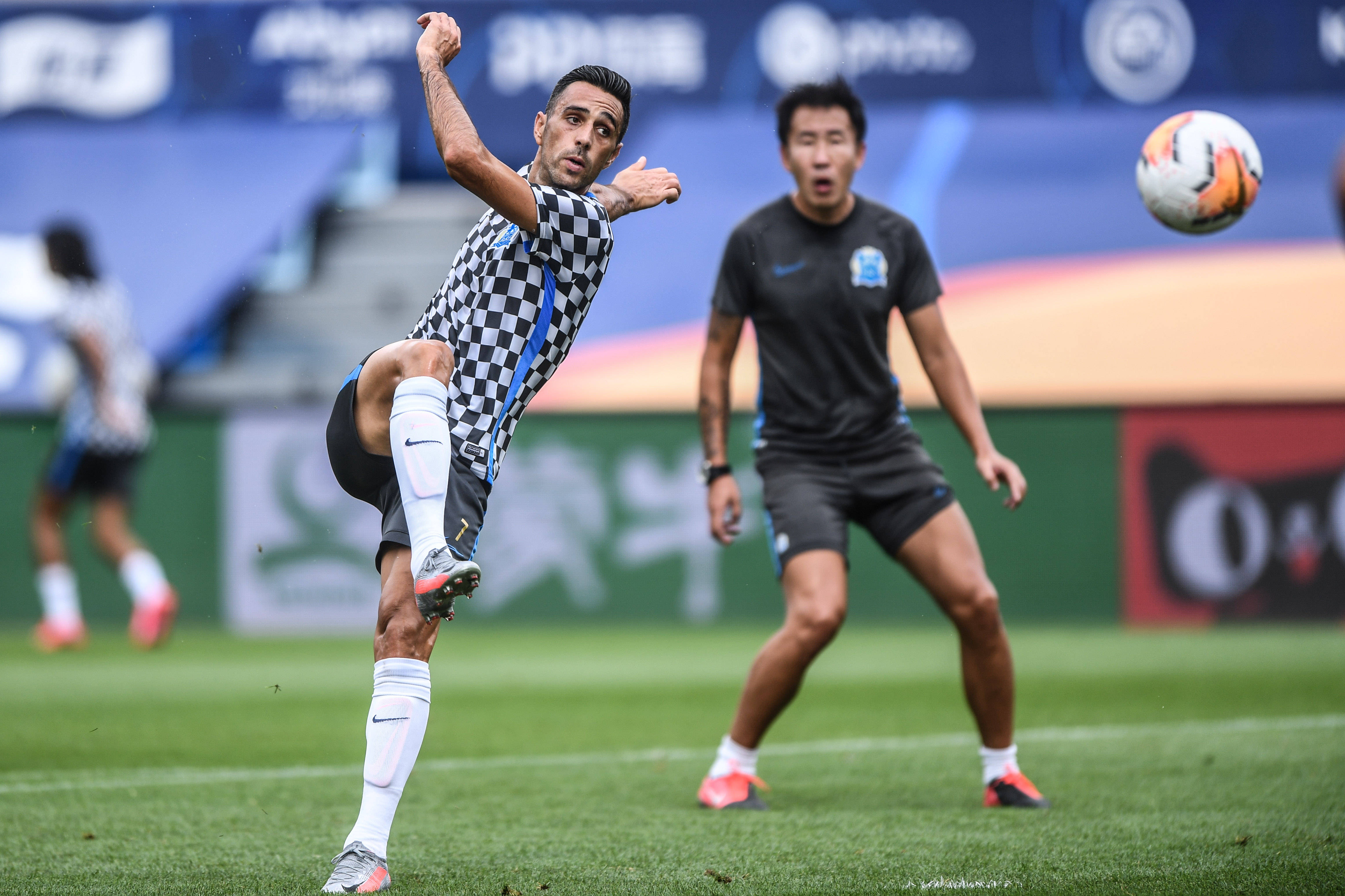 开云体育APP下载-广州富力队主场扼杀对手阻击