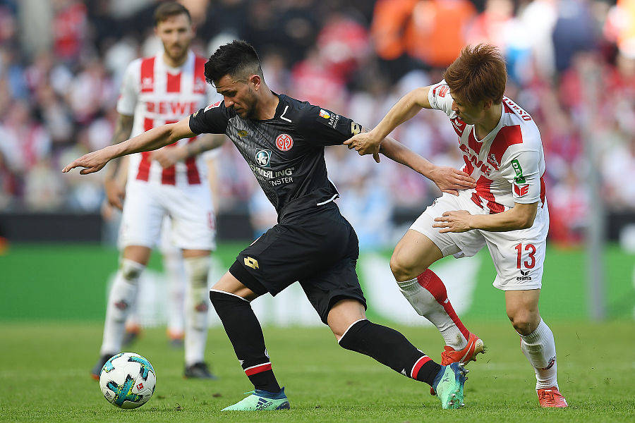 关于哈德斯菲尔德取胜,逐步改善战绩的信息 关于哈德斯菲尔德取胜,逐步改善战绩的信息