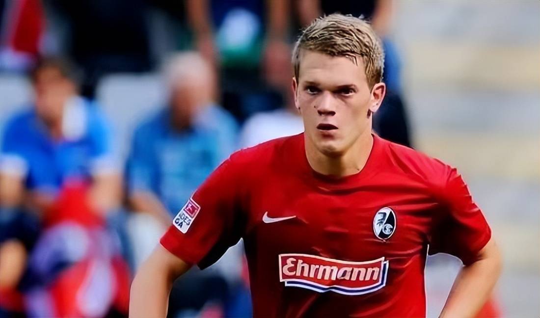 开云体育app-不败神话！凯泽斯劳滕保持不败惊艳联赛的简单介绍