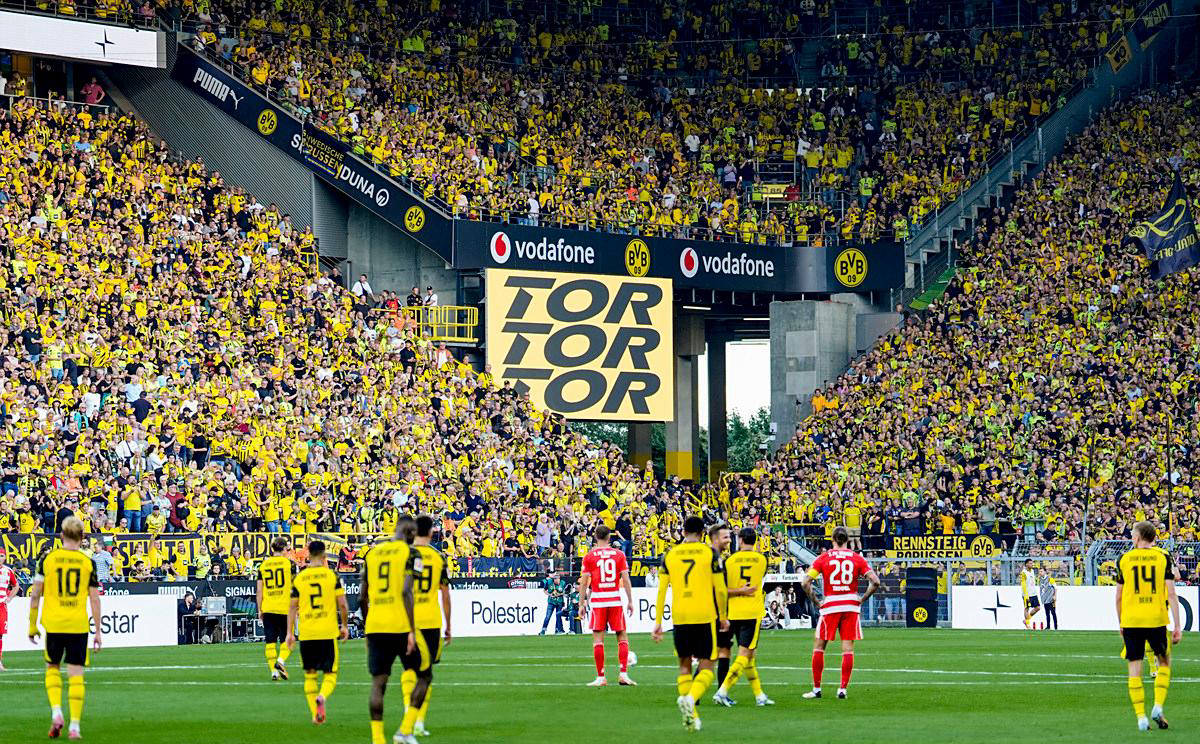 莱比锡红牛主场惨败，排名暂时下滑的简单介绍