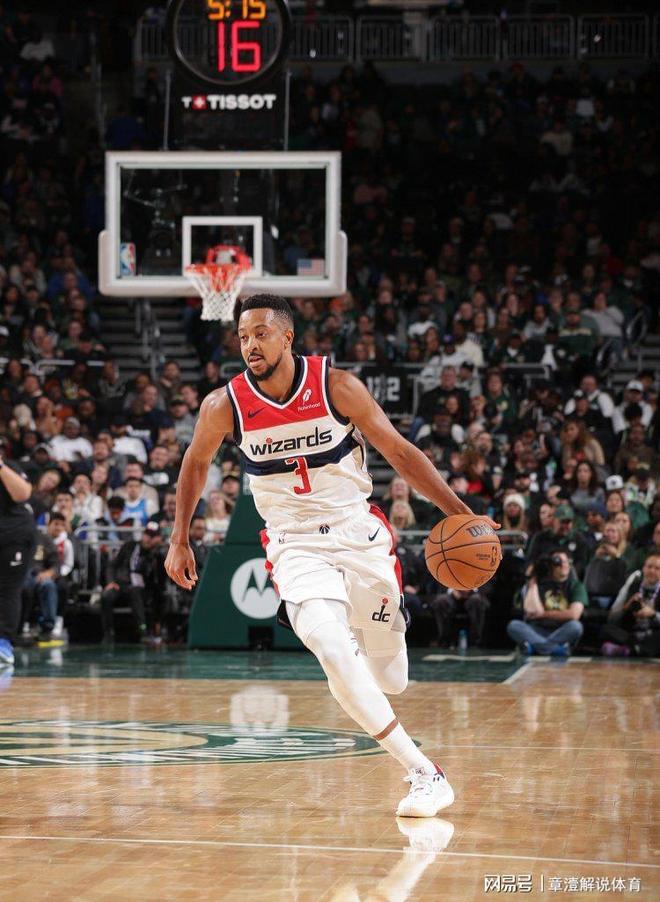 开云体育登录-包含马刺翻盘篮网，麦科勒姆刷新纪录的词条